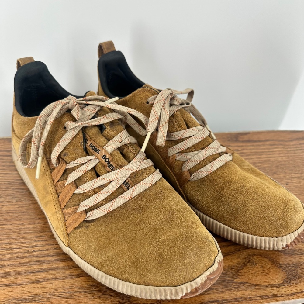 Sorel Out N About Plus Waterproof Tan Suede Leather Sneakers Womens 9.5 Brown